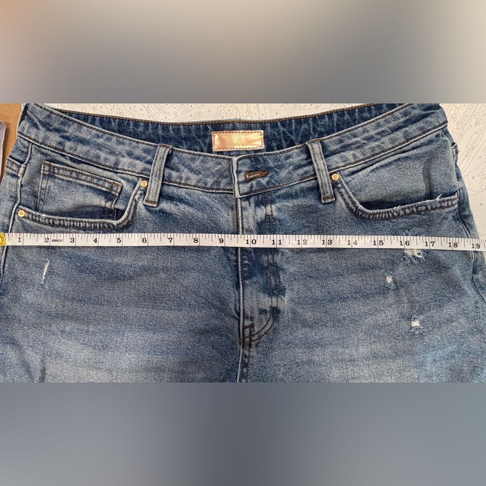 Kut from the Kloth - Women’s Size 8 Blue Jean Shorts - Picture 7 of 7
